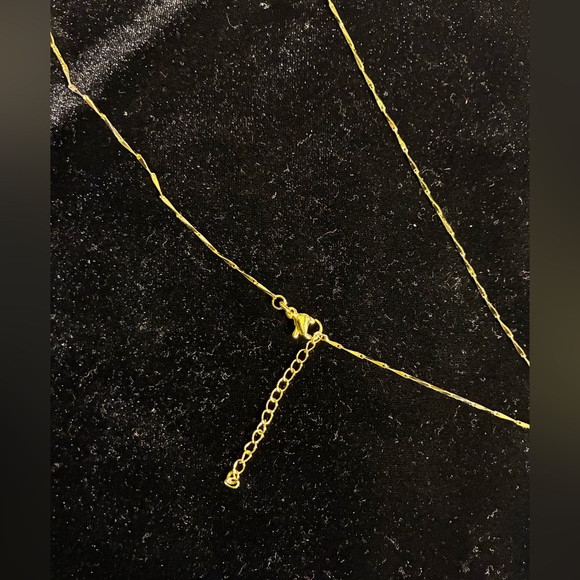 Sparkling Gold tone Initial "E" Square Pendant Necklace - Picture 5 of 6